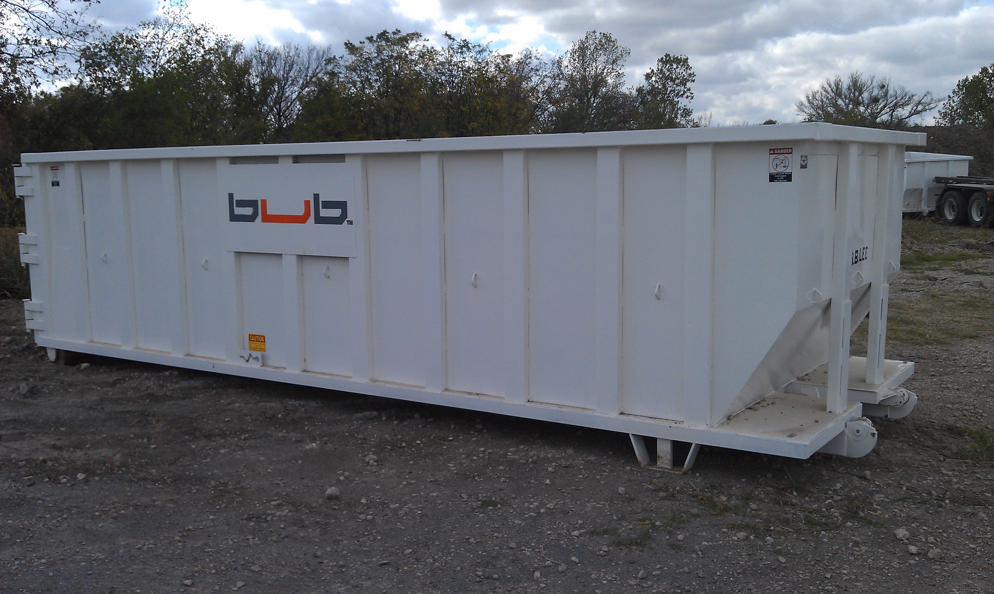 bubba tugs 30 yard roll-off dumpster